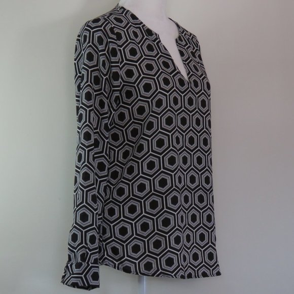 INC Women's Geometric Print Long-Sleeve Pullover V-Neck Blouse Size 0 XS (C914) - Picture 3 of 7